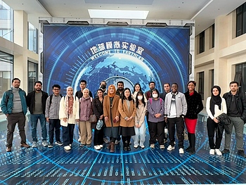 "Global Environment Outlook" course of IC visited “Huan”